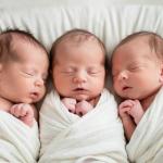 3 миллиона рублей для тройни.